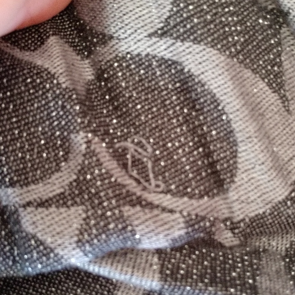 Coach Infinity Scarf - Picture 4 of 4